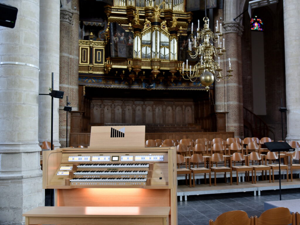Ecclesia T-355 in Magdalenakerk in Goes